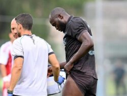Lukaku Tak Perlu Operasi, tapi Absen 3-4 Bulan – Update 1