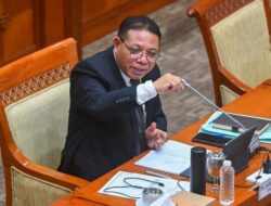 “Saat Calon Hakim MK Diminta Legislator PDIP, DPR Terancam Kebuntuan”
