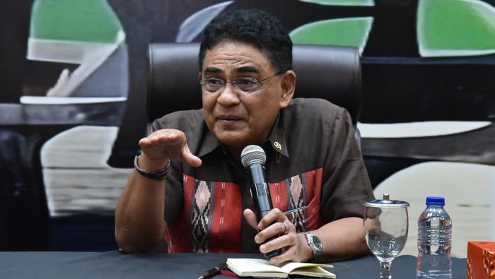 Dukungan Andreas Hugo untuk Prabowo: Kunci Peningkatan Program Pemerintah
