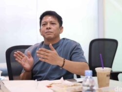 Di DPR, Ariel Perjuangkan Hak Penyanyi Terhadap Royalti Performing Rights