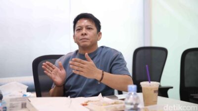 Di DPR, Ariel Perjuangkan Hak Penyanyi Terhadap Royalti Performing Rights