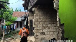 1 Rumah Warga di Bogor Rusak Berat Akibat Gempa Bekasi – Alternatif 1