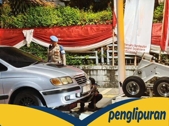 Polisi Tertibkan Parkir Liar di Jaksel, Beberapa Kendaraan Kena Derek