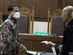 Mantan Ketua PN Surabaya, Rudi Suparmono, Siap Terima Vonis dalam Kasus Suap Ronald Tannur