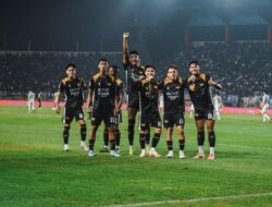 **Dewa United Vs Persik: Kemenangan Pert