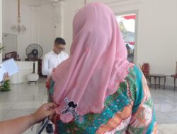 Yenny Wahid dengan Emblem Zoro: Tak Ada yang Harus Diberangus