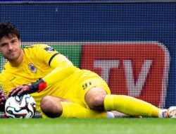 Manchester United Targetkan Kiper Muda, Bukan Donnarumma!