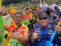 **Kayuah, Jalur Raga Bhayangkara Ajak Masyarakat Jaga Alam di Pacu Jalur**