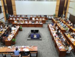 **Komisi VIII DPR Terungkap: Arab Saudi Berikan Ultimatum kepada Indonesia di Arafah**