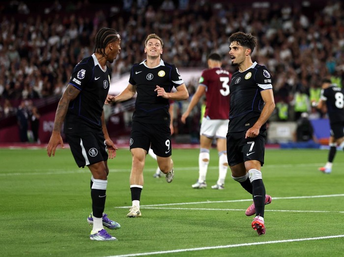 Chelsea Menunjukkan Performa Terbaik dengan Kemenangan 5-1 atas West Ham United