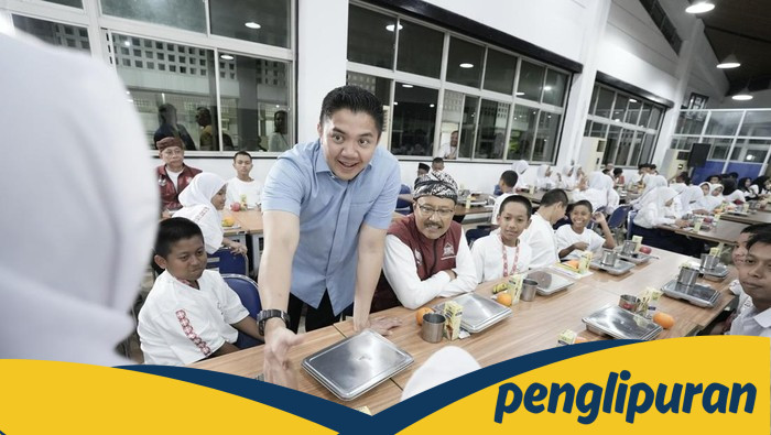 Mensos Sebut Seskab Teddy Didaulat Guru dan Kepsek Jadi Duta Sekolah Rakyat - Update 1