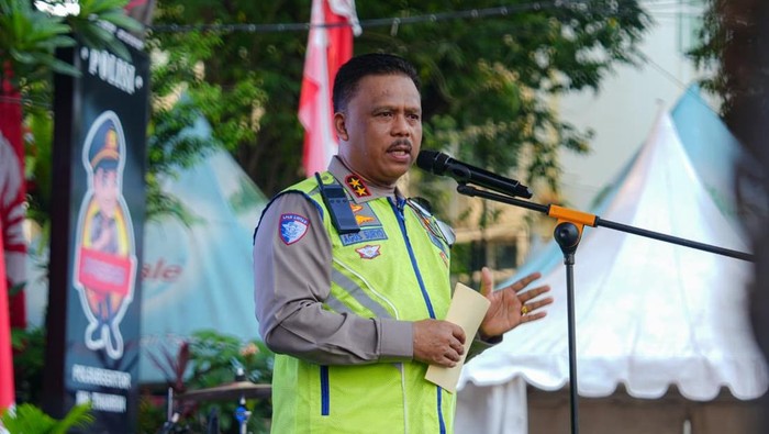 Kakorlantas Beri Santunan Alat Bantu ke Penyandang Disabilitas Korban Kecelakaan: Langkah Pemberdayaan yang Berdampak
