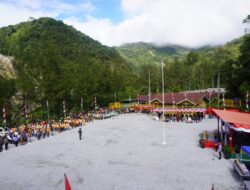 Merah Putih Berdahikan di Hati Papua: Kisah Pemuda Banti yang Membangun Kebersamaan