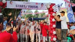 Warga Pandeglang Berikan Tasyakuran Kreatif untuk Program Bang Andra dengan Jalan Santai
