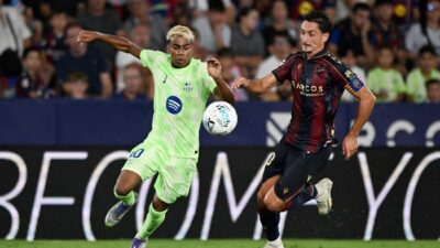 Flick Akui Levante Kasih Pelajaran Penting buat Barcelona: Kecerdasan atau Kejutan?
