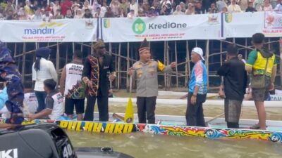 **Melly Mike Berikan Wajah Baru Pacu Jalur, Kapolda Riau: Lestarikan Budaya dan Alam!**