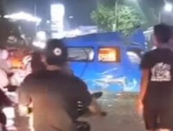 **Detik-Detik Mengerikan: Angkot Berbahan Bakar Gas Meledak di Bogor, Ini Penjelasan Polisi**