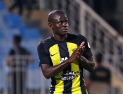 **Siapa Mau N’Golo Kante? Al Ittihad Siap Jual Bintang Mereka di Bursa Transfer 2025**