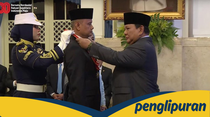 **Momen Prabowo Ralat MC: Gugatan atas Slip-Up di Acara Kehormatan**