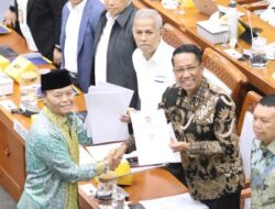 “Setuju Hadirnya Kementerian Haji dan Umrah, HNW Puji Inisiatif Prabowo: Apakah Ini Solusi bagi Jemaah?”