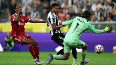 Newcastle Vs Liverpool: Slot Teringat yang Membakar Derby Merseyside!