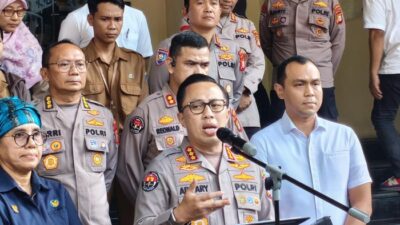 “351 Orang Diamankan Setelah Ricuh di DPR, 7 Tersangka Narkoba!”