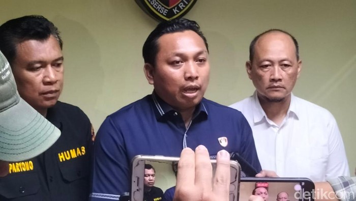 Guru Lecehkan Siswi SMPN: Demo di Bekasi Berujung Tangkap!