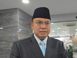Komdigi ‘Colek’ TikTok hingga Meta, Buntut Konten Palsu Demo di DPR