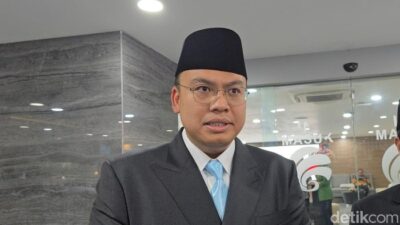 Komdigi ‘Colek’ TikTok hingga Meta, Buntut Konten Palsu Demo di DPR