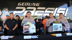 Guru SMPN di Bekasi Picu Demo Alumni Setelah 3 Kali Lecehkan Siswi