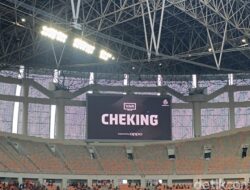 **”Pekan Ketiga Super League: Persib dan Arema, Apakah Wasit Terlalu Banyak Menghukung?”**