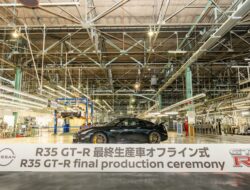 Sayonara! Produksi Nissan GT-R R35 Berakhir: Sebuah Kapitulasi di Dunia Performa Otomotif