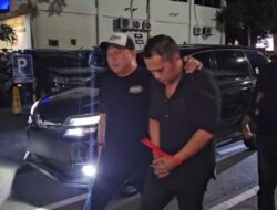 Penampakan Penyedia Tim Pantau Kasus Kacab Bank di Polda Metro, Apa yang Terjadi?
