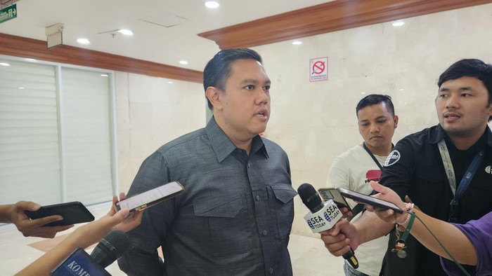 Komisi I DPR Dukung Komdigi Panggil TikTok-Meta soal Ramai Konten Fitnah: Apakah Platform Ini Akan Diakhiri?