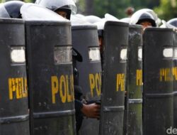 Polda Metro Gelar Operasi Khusus, 4.969 Personel Siap Amankan Demo Buruh di DPR