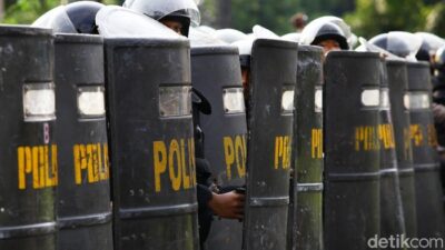 Polda Metro Gelar Operasi Khusus, 4.969 Personel Siap Amankan Demo Buruh di DPR
