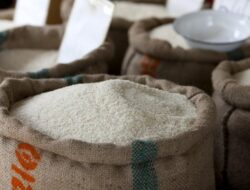 [HET Beras Rp 15.500] Ancaman Kenaikan Harga, Polda Maluku Gelar Koordinasi Strategis