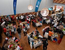 “Festival Satu Nusantara Artha Graha: Geliat Seni Tradisional Berbaur dengan Bazar UMKM yang Mengguncang Pasar!”