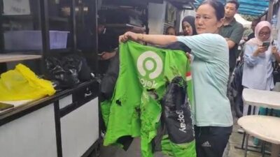 [Jaket Koyak-Sepatu Lusuh, Barang Terakhir Affan Saat Dilindas Rantis Brimob]