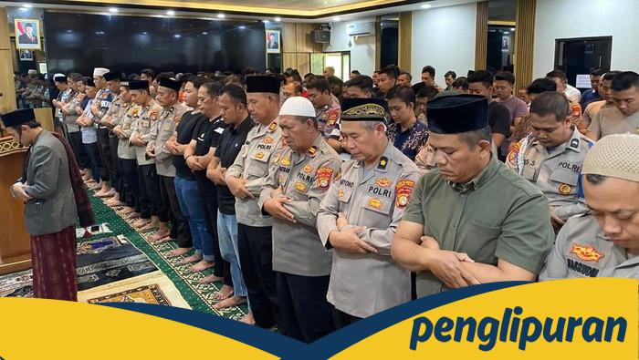 Polres Pelabuhan Tanjung Priok Gelar Salat Gaib untuk Dukung Ojol Affan Kurniawan
