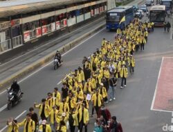 BEM UI Long March dari FX Sudirman ke Polda Metro Jaya: Aksi Bela Negara atau Konfrontasi?