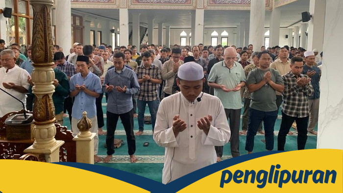 Polres Depok Bersama Ojol Berdoa Gaib untuk Affan Kurniawan, Momen Solidaritas Tergerak