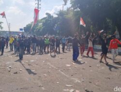 Ada Massa Bergerak Menuju Mako Brimob Kwitang, Tertahan Barikade: Demonstrasi Remaja Berlangsung