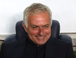 Mourinho Kembali Terima Pesangon Besar, Apakah Ini Trend Baru di Dunia Sepak Bola?