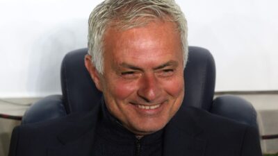 Mourinho Kembali Terima Pesangon Besar, Apakah Ini Trend Baru di Dunia Sepak Bola?