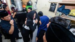 Puan Maharani Bertakziah ke Rumah Affan Kurniawan, Sampaikan Duka Melalui Pelukan Ibu Korban
