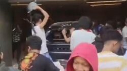 Mobil Lexus Ahmad Sahroni Dirusak Warga, Segini Harganya: Kisah Tragis atau Pelajaran Berharga?