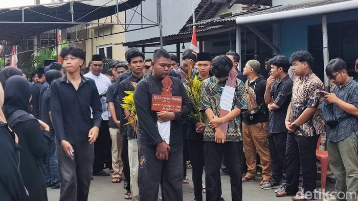 Mahasiswa Amikom Jogja Meninggal, Tubuh Penuh Luka, Keluarga Ungkap Kejadian Tragis