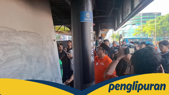 Rano Bersih-bersih Halte Senen, Tangis Bela Negara atau Ancaman Kebangkrutan Fasilitas?
