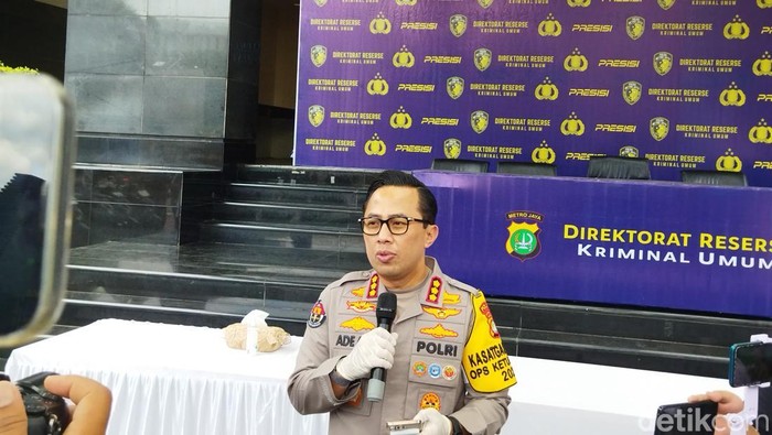 **Tragedi Api Makan Korban, Kronologi Gedung Eks Polres Jakpus Terbakar Usai Besi-besi Dijarah**